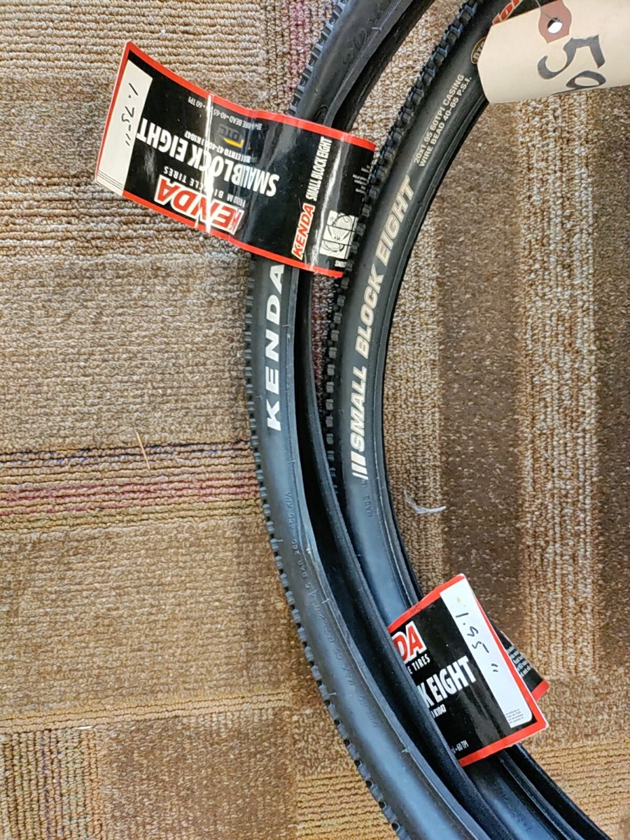 Kenda Small Block 8 Paired Set 20x1.95 (1) And 20x1.75 (1) Wire