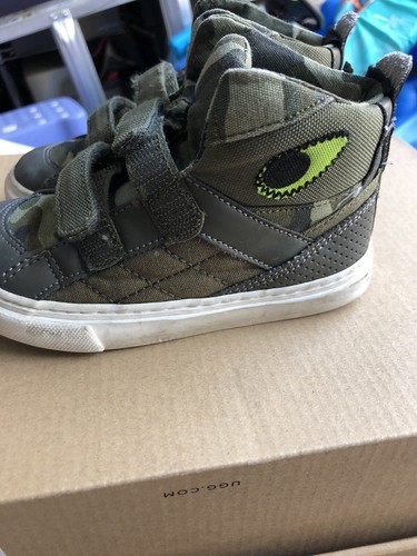 babyGap Toddler Boy No Tie/Laces DinoCamouflage High Top Sneakers - Size 8 - Picture 4 of 6