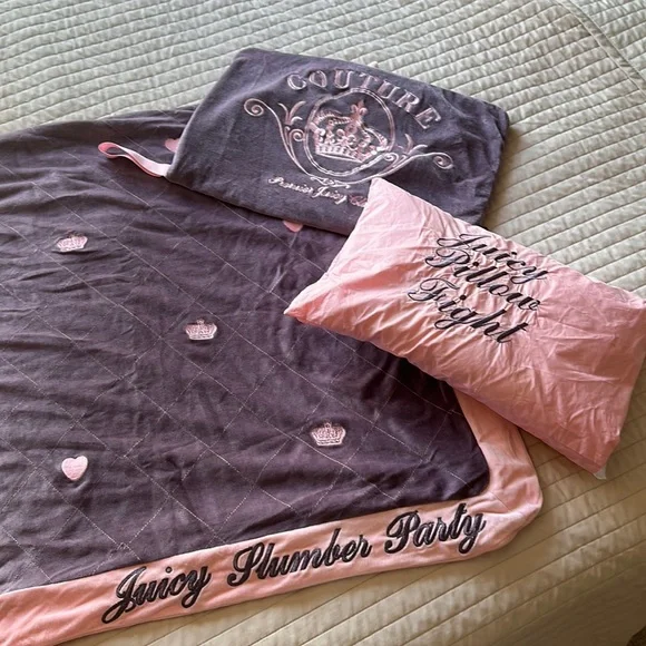 Vintage Juicy Couture Slumber Party Travel Blanket & Pillow Set | eBay