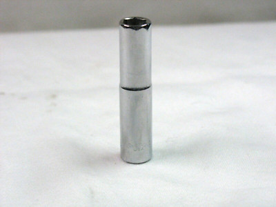Armstrong U.S.A. 9/32'' 1/4'' Drive 6 Point Deep Chrome Socket  #10-209