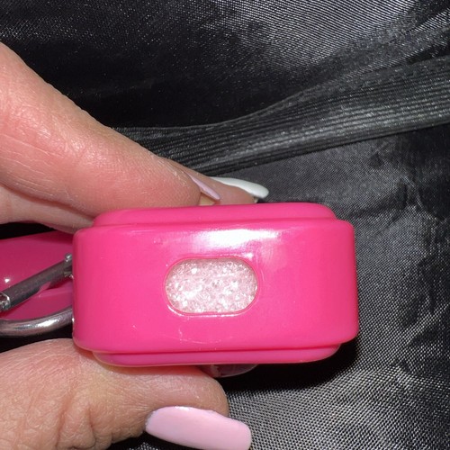 AirPod Pink Heart Plastic Cover Case - Photo 3 sur 4