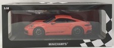 1 18 Porsche 911 Carrera 4S 2019 Model Orange 155067327 MINICHAMPS