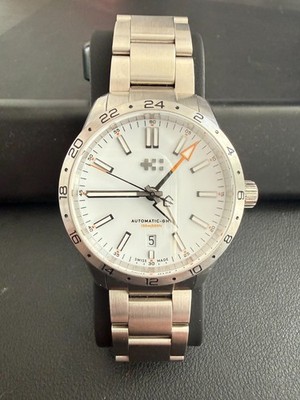 Christopher Ward C63 Sealander GMT 39mm White Dial Auto