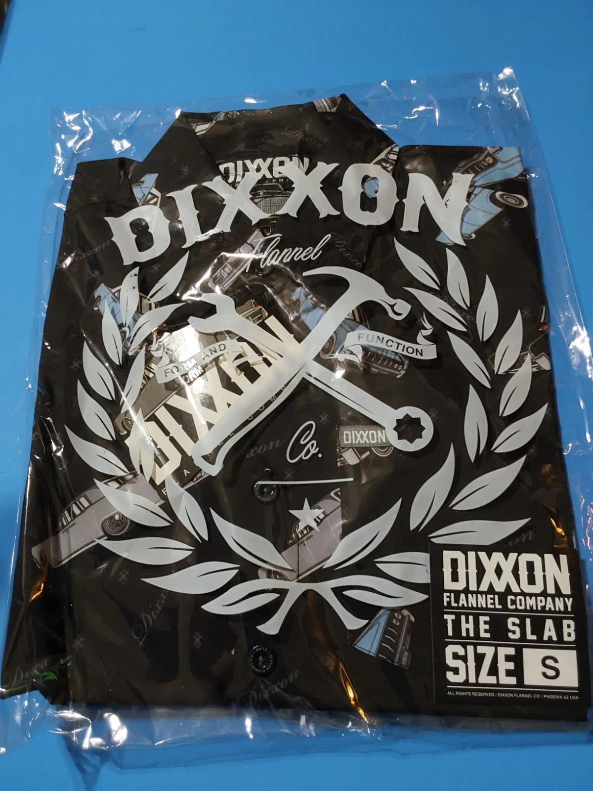 DIXXON FLANNEL CO. MEN'S SHORT SLEEVE "THE SLAB" SZ S PARTY BUTTON-UP SHIRT NEW