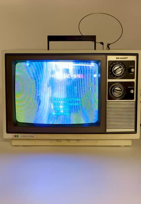 Vintage 1981 Sharp 13F22 Linytron Plus CRT TV 13
