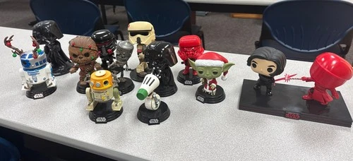 13 Star Wars Funk Pop Loose: R2-D2,Darth Vader,Ahsoka ,clash On Supremacy  Lot