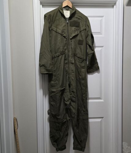 VTG 70s USAF Type CS/FRP-1 Vietnam Flight Suit Coveralls Flying Summer Fire 38 S