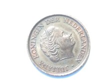 World Coin, Netherlands, 5 Cents, 1980, Toned, Circulated Condition + Bonus Coin
