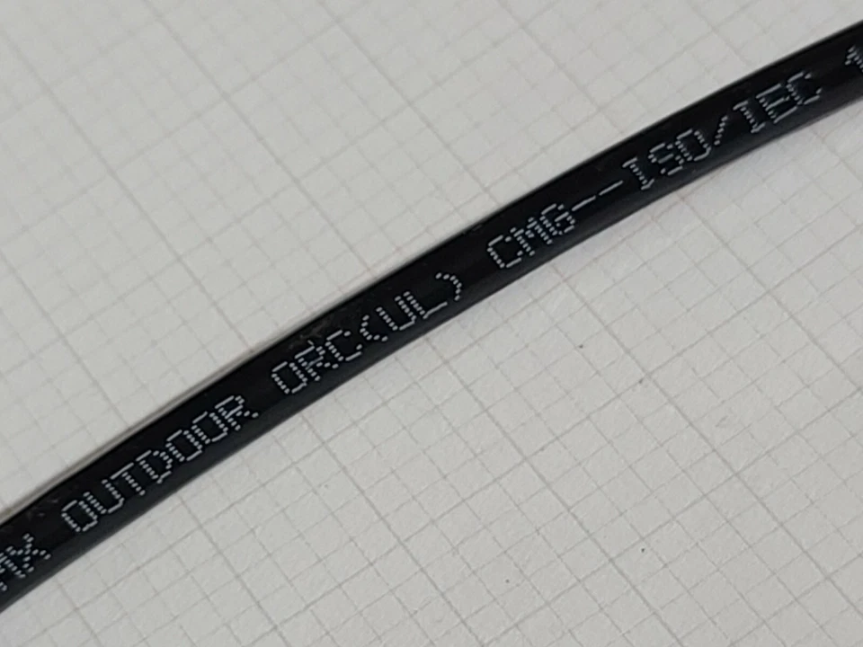 Cable de red industrial blindado Belden 7919A 24/4P F/UTP CAT5e DataTuff/50 pies Foto 3 de 4