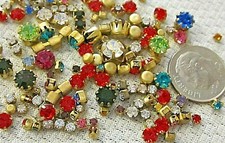 ALL SWAROVSKI SINGLE RHINESTONES IN SETTINGS 50 ROUND CRYSTAL LOT VTG JEWELRY