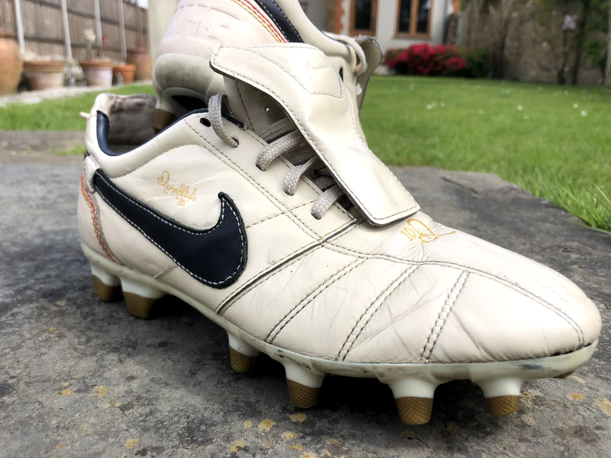 Ronaldinho Nike Ronaldinho Shoe Size Nike Tiempo R10 Ronaldinho FG 