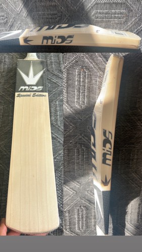 MIDS SPECIAL EDITION ENGLISH WILLOW CRICKET BAT