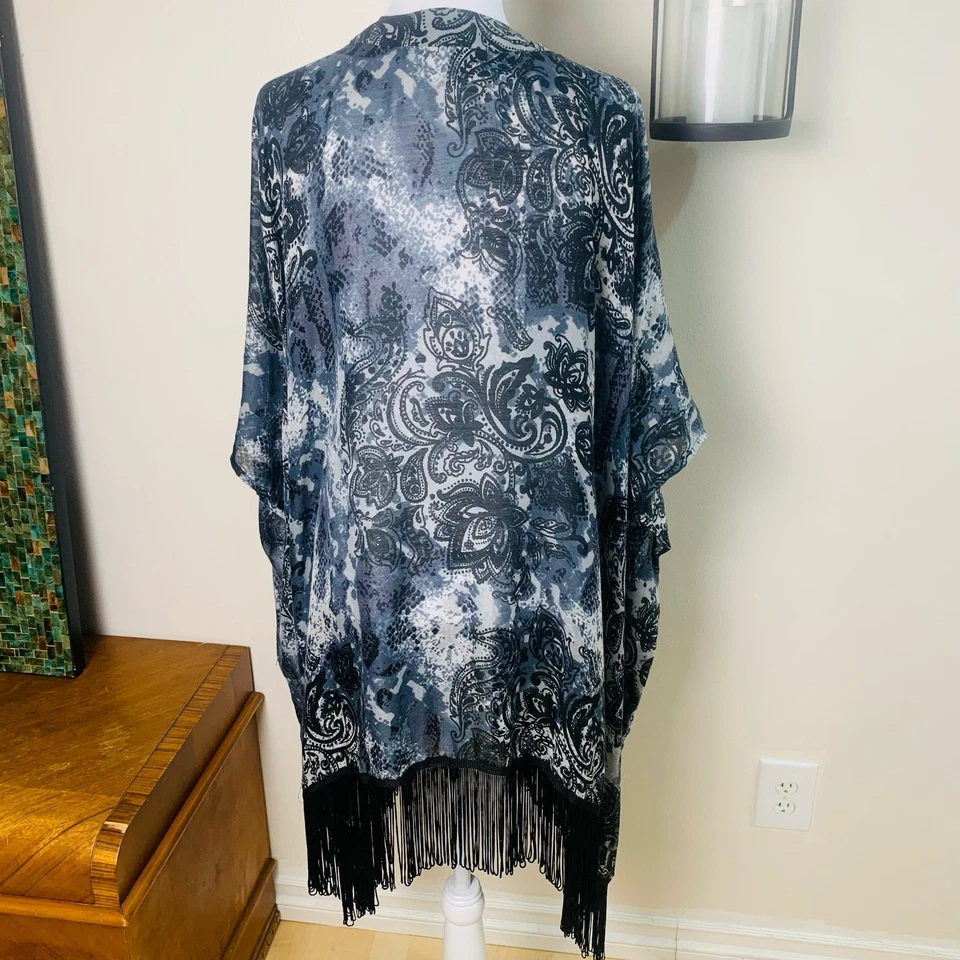 Cárdigan Avenue Talla Única Mantón Abierto Kimono Pizarra Azul Gris Flecos Foto 3 de 4