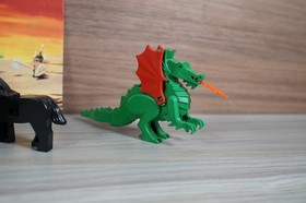 Lego Castle: 6056 Dragon Wagon - 99.9% Complete w/ instructions (no box) read