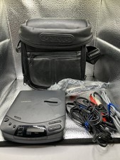 Onkyo Portable CD Player Model DX-F71 Nov. 1994 With Case