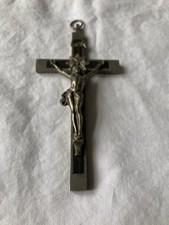 Large Antique Crucifix Of Jesus Christ~ ? Made Of Pewter And Ebony Wood~ 5.5” 