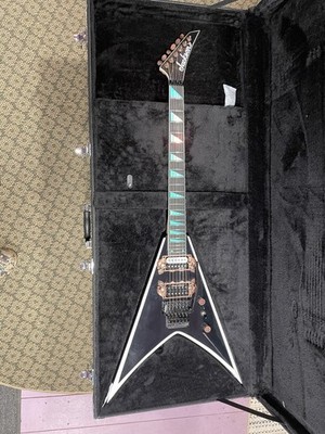 Jackson JS Series King V
