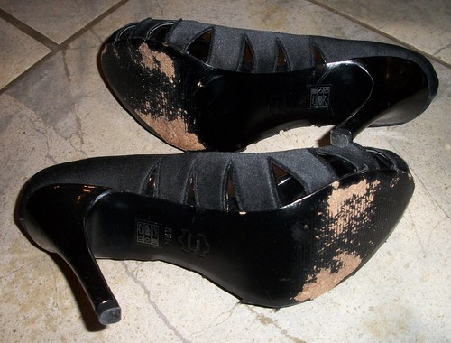 Moda Spana Black Satin and Patent Leather Stiletto Pumps 4-1/2" Heel 8-1/2 - Picture 3 of 3