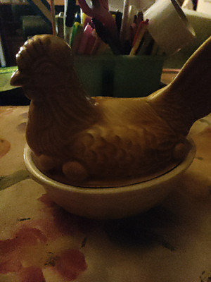 Vintage Sadler Hen On A Nest