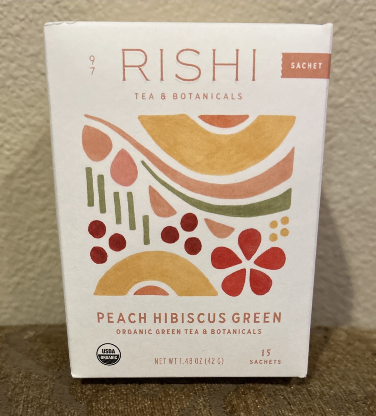 & Botanicals Peach Hibiscus Green Tea 15 Sachets Organic Mad