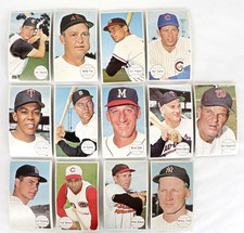 (13) 1964 Topps Giants Baseball Cards, Spectacular Condition: Yaz, Kaline, L-630