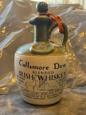 Vintage  Tullamore Dew Blended Irish Whiskey Ceramic 4/5 quart product Ireland