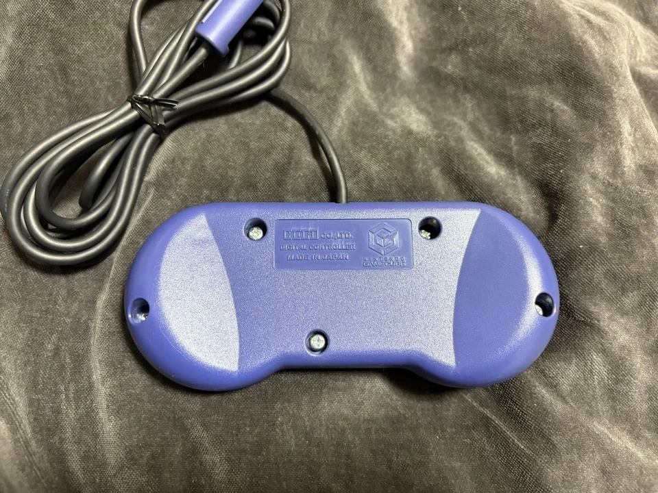 Hori Nintendo Gamecube Digital Controller Pad Violet - Image 2 of 4