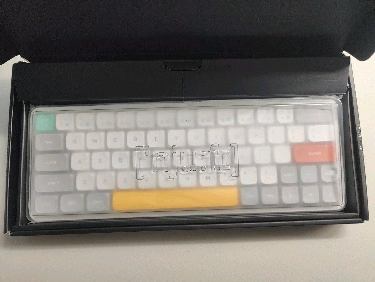 Nuphy Air60 メカニカルキーボード V2 white NuPhy Air60 V2 Wireless