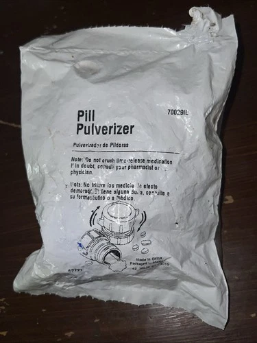 Pill Pulverizer/Crusher w/Storage - Crush Pills by easycare