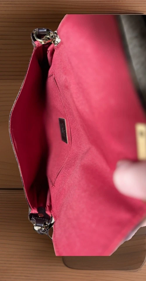 Auténtico Louis Vuitton Favorito MM Damier Level Bandolera Bolso sin asas Bolso de mano Foto 4 de 4