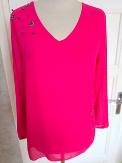 HAUT VOILE DEVANT DOUBLEE FANTAISIES MODA FASHION TAILLE 40 NEUF
