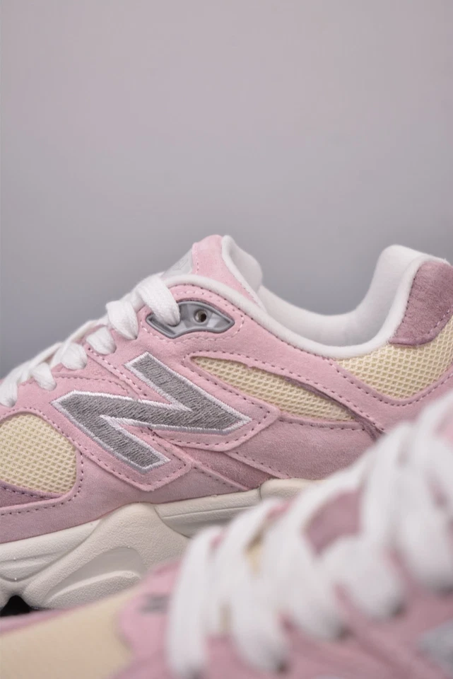 Zapatilla deportiva New Balance 9060 GS y para mujer rosa y blanco GC9060BE Foto 3 de 4