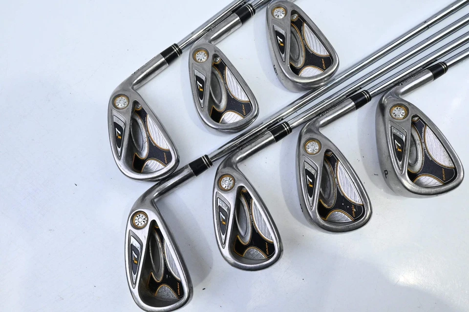 Taylormade R7 Irons / 4-PW / Regular Flex TaylorMade T-Step 90 - Image 2 of 4