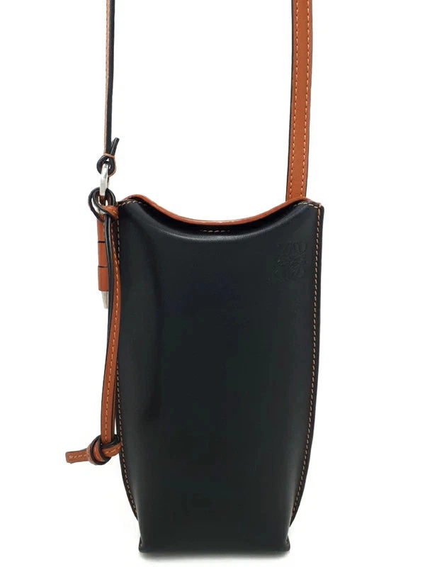 Loewe — Loewe Gate Pocket Leather Black Shoulder Bag Women's #TB1334