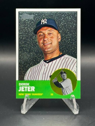 Derek Jeter [Chrome] #HP33 card from 2012 Topps Heritage Chrome