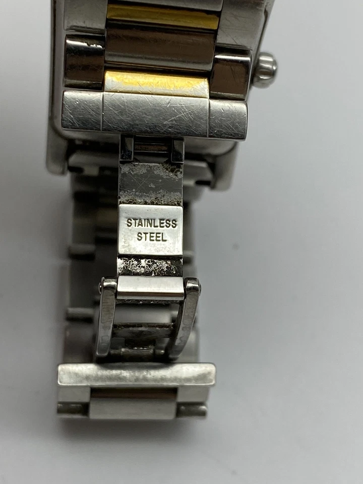 Coach 25mm WR 30m Swiss Two Tone Men's Watch 81g - Image 3 of 4