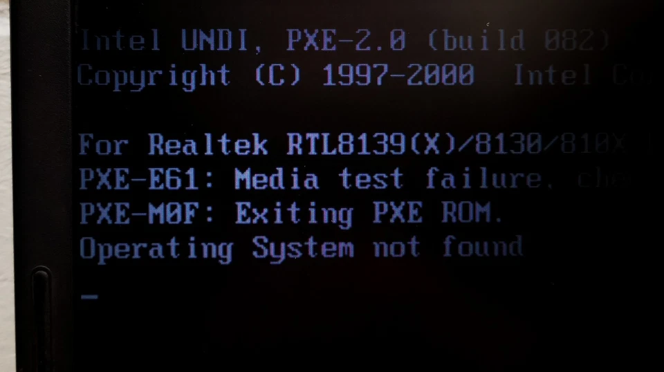 Acer Travel Mate 2420 Personal Computer - Grey - Unit Only (MS2180) *FAULTY*... - Image 4 of 4