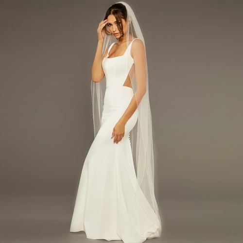 Elegant Fingertip Length Bridal Veil with Pearls and Crystals - Tulle Perfection - Picture 4 of 8