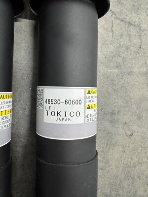 RT 75855専用 NEW TAKEOFFS OEM 2024 TOYOTA LAND CRUISER REAR SHOCKS 48530-69855