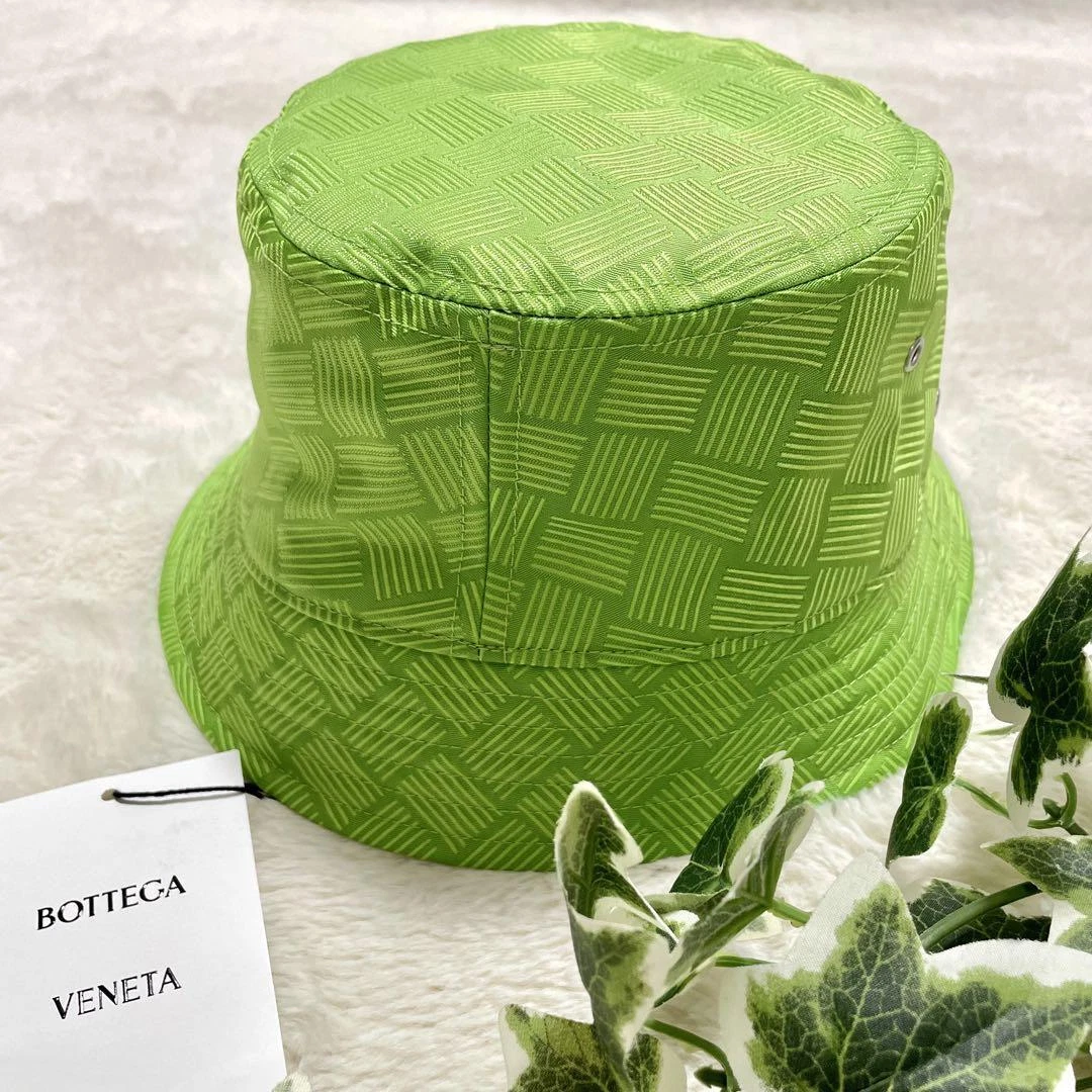 BOTTEGA VENETA ボッテガ ヴェネタ バケットハット Bottega Veneta® Men's Intrecciato Leather Bucket Hat in
