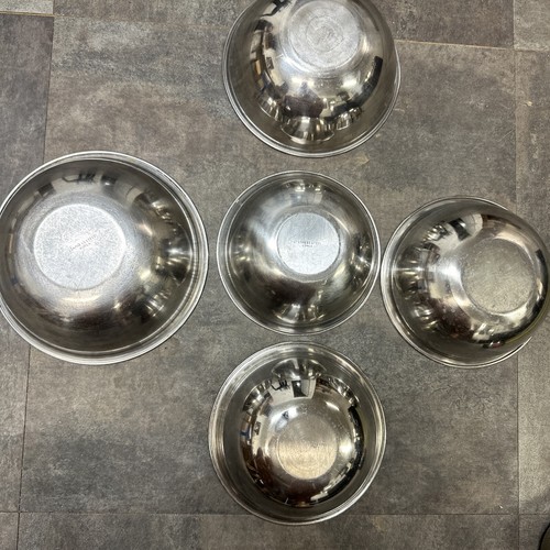 Vintage Stainless Steel Mixing Bowl Nesting Bowls Set Cook Baking Chef Utensils - Picture 3 of 19