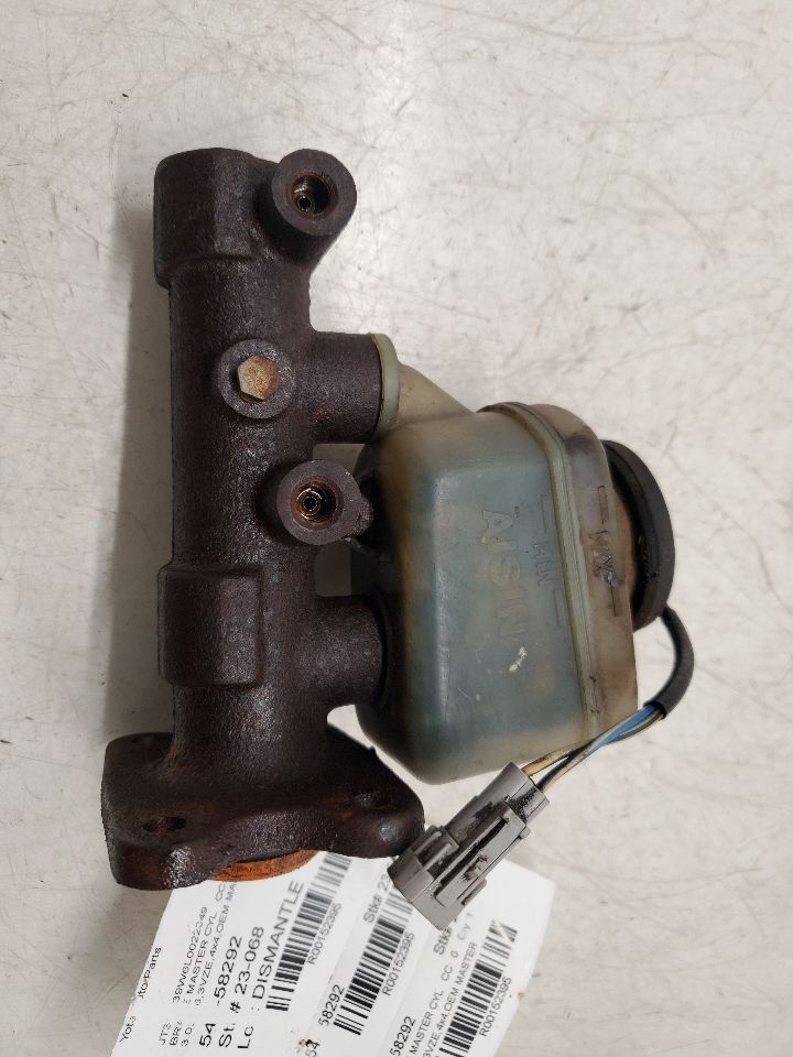 Toyota 4 Runner, 4x4 Brake Master Cylinder, 89-91, 3.0L,V6
