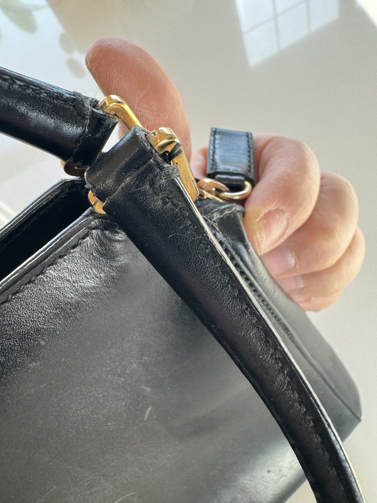 AUTHENTIC PRADA LEATHER HAND PURSE - image 19