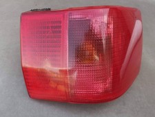 Audi 80 90 S2 B4 1995 Hinten rechts Rückleuchte Heckleuchte 8A9945096 AMB18458 Audi 80 90 S2 B4 1995 Hinten rechts Rückleuchte Heckleuchte 8A9945096 AMB18458
