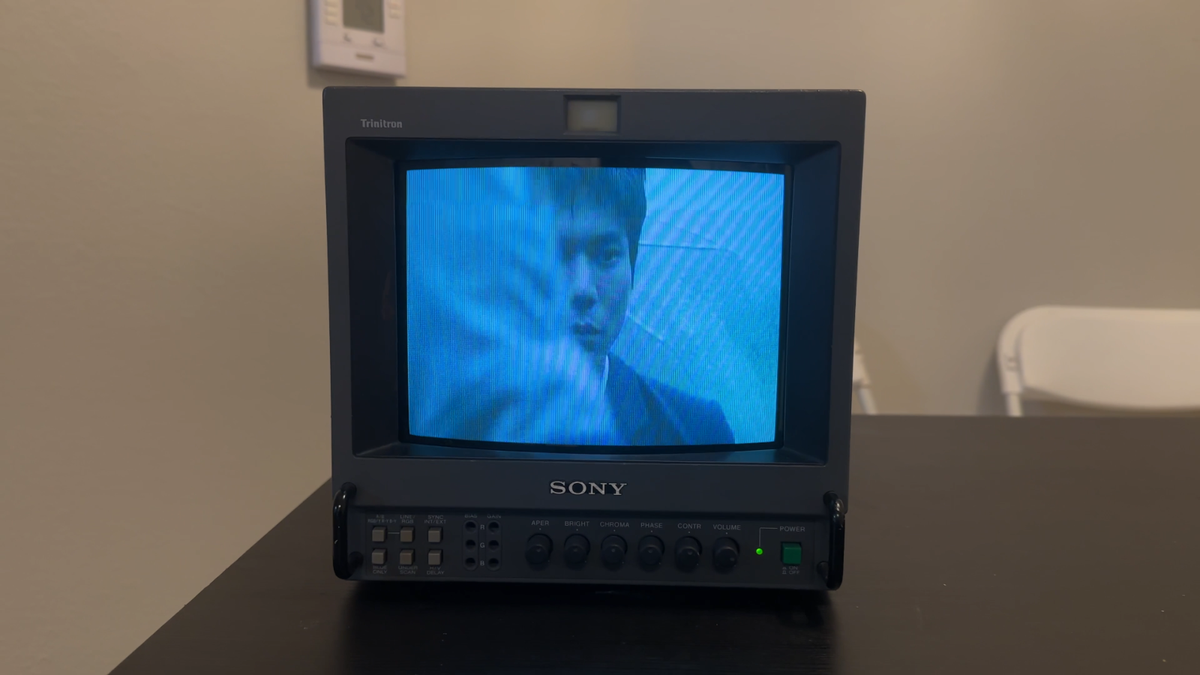 SONY Trinitron 小型カラーモニター PVM-9041Q Sony Pvm-8041q Color Trinitron CRT Retro Gaming Video Monitor for