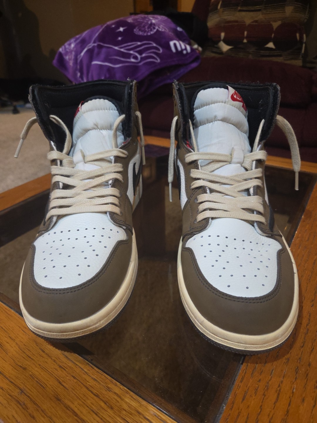 Travis Scott x Air Jordan 1 Retro High OG 'Mocha'… - image 3