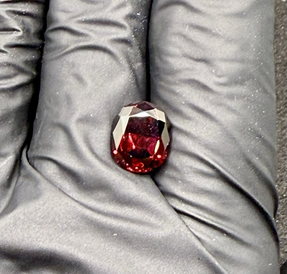 Loose Natural Red Garnet 5.30ct - Image 2 of 4