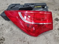 Driver Tail Light SWB Sport Incandescent Bulb Fits 13-16 SANTA FE 1792756