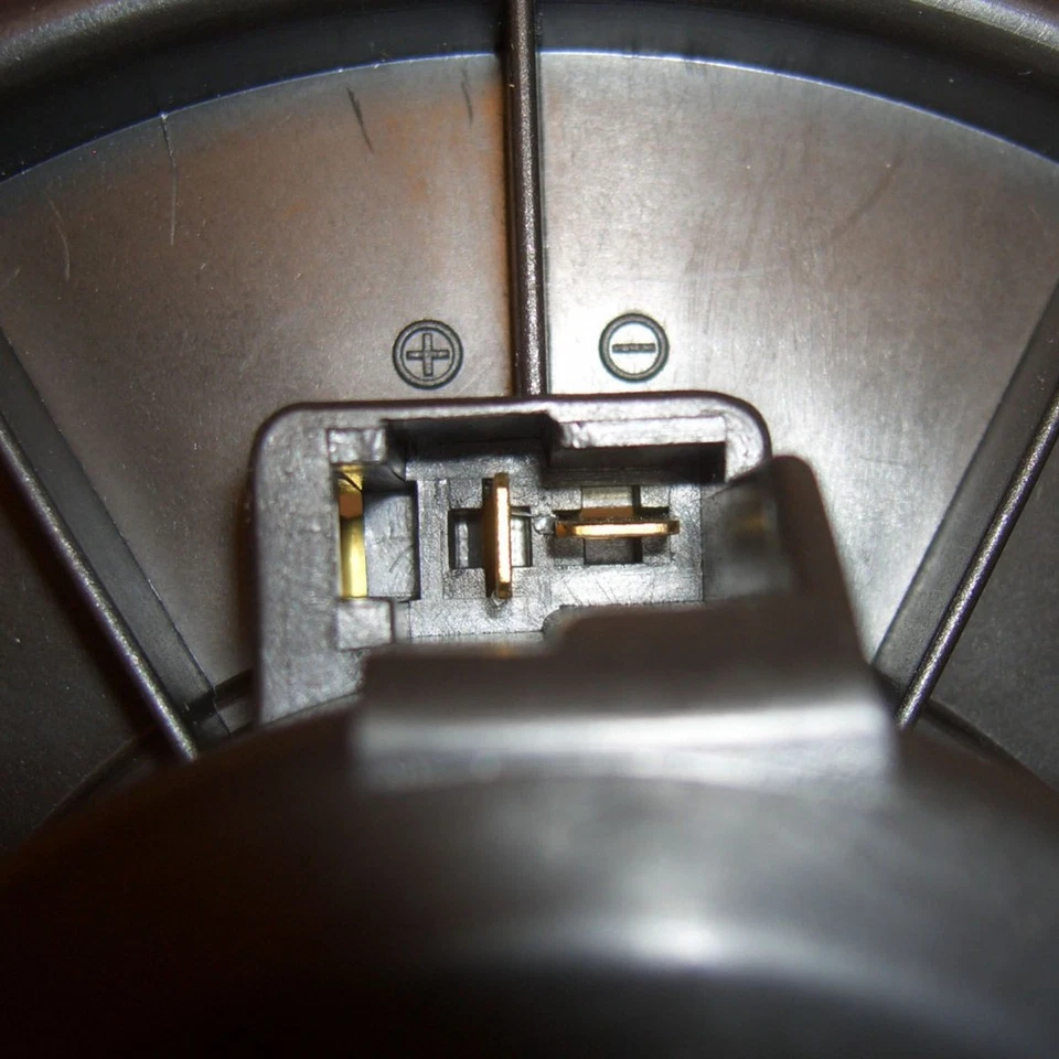 Motor de ventilador para Toyota RAV4 1996-2000 para 87103-42020 - Imagem 3 de 4