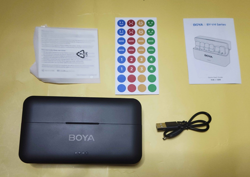 BOYA BY-V4D Wireless Lavalier Microphone for iPhone iPad with Charging case - Picture 11 of 15